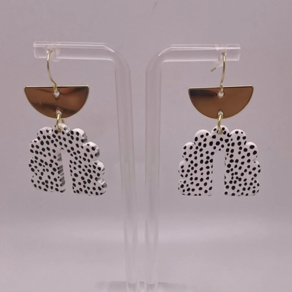 Polka dot Earrings